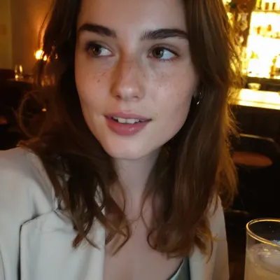 Соня, 27
